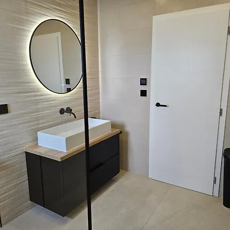 Laganini 1&3 Apartman *