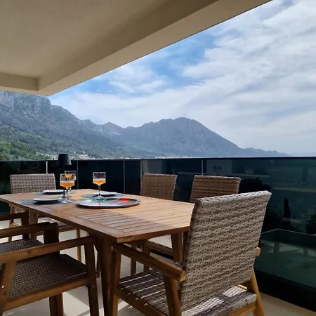 Laganini 1&3 Apartman Podaca